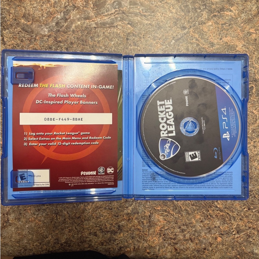 Rocket League Collector's Edition PS4 PlayStation 4 WB Games Psyonix Sweet Tooth - Picture 3 of 3